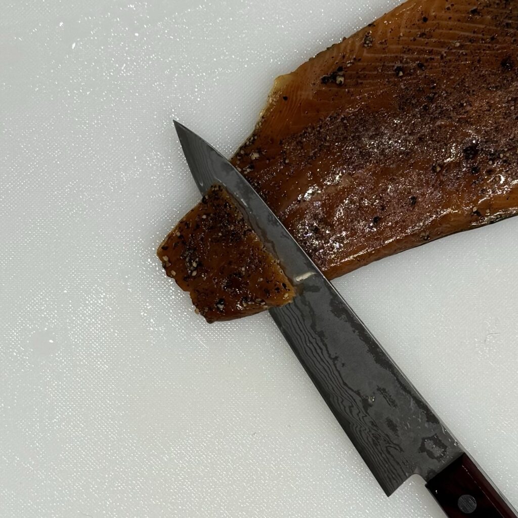 ビワマス冷燻製イブシギンの食べ方