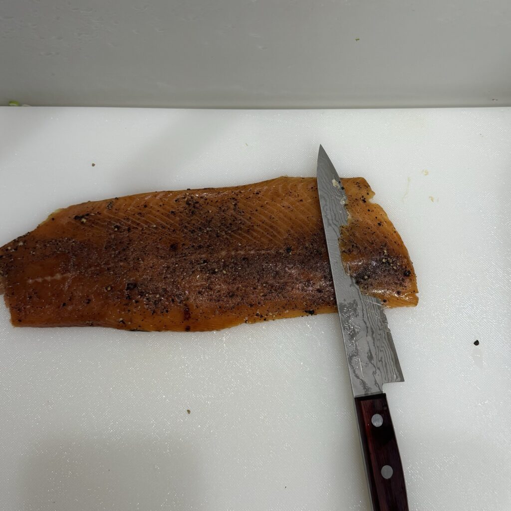 ビワマス冷燻製イブシギンの捨て柵