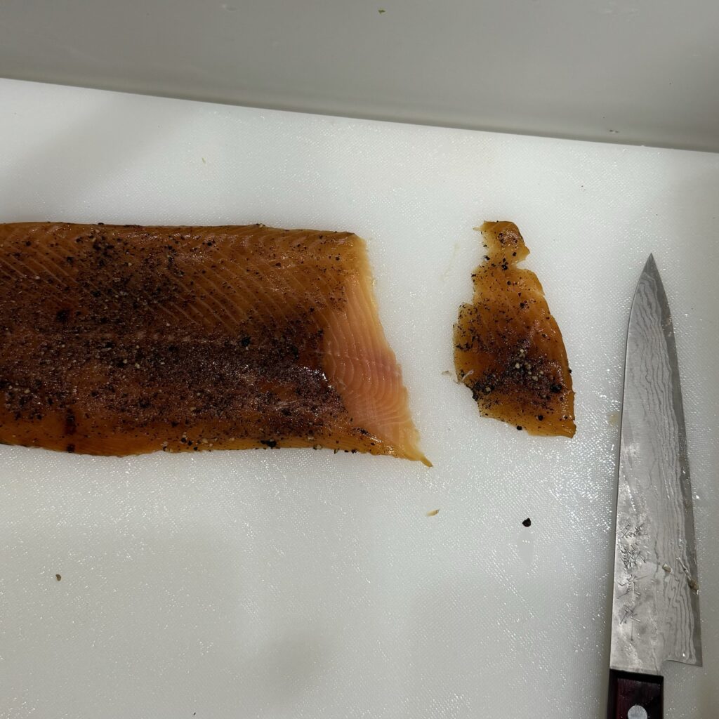 ビワマス冷燻製イブシギンの捨て柵